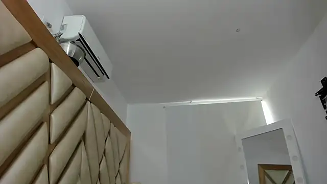 briana wonder69xxx online show from 04.22.26