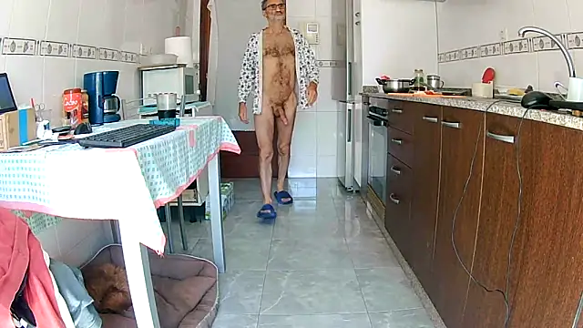 Snapshot of bixesualactivo chatting on 09.25.25 bixesualactivo online show from 09.25.25