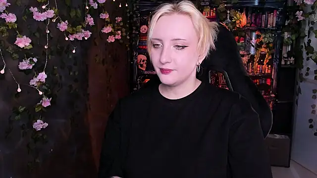 AsheLucker online show from 06.10.26