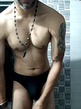 Snapshot of nihalxxx3 chatting on 11.23.25 nihalxxx3 online show from 11.23.25