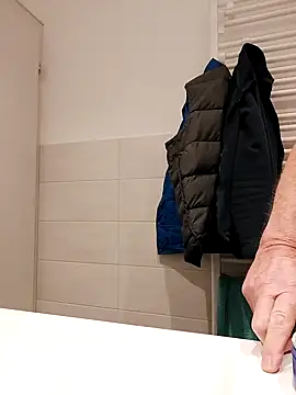 Snapshot of Einhorn527 chatting on 01.06.25 Einhorn527 online show from 01.06.25