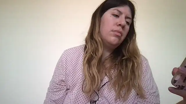 HYPHYtype online show from 03.04.25