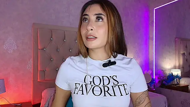 nini love01 online show from 11.10.25