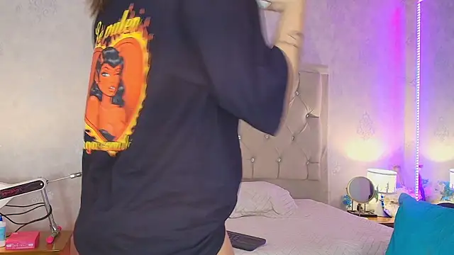 nini love01 online show from 02.08.26