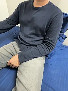 Snapshot of Arjun78877 chatting on 12.18.25 Arjun78877 online show from 12.18.25