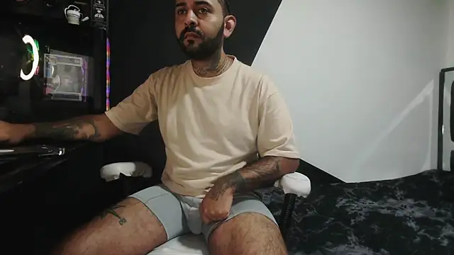 TeddyGominola  online show from 10.06.25