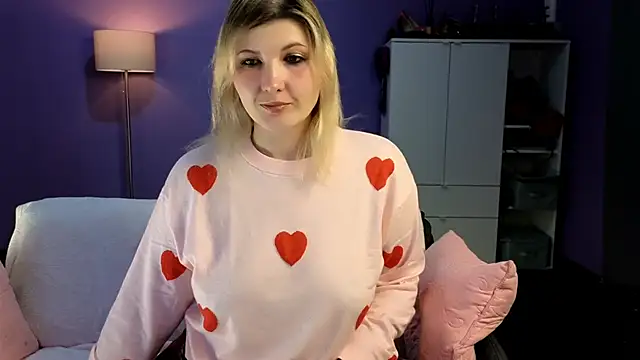 Snapshot of olisunny5 chatting on 02.05.26 olisunny5 online show from 02.05.26