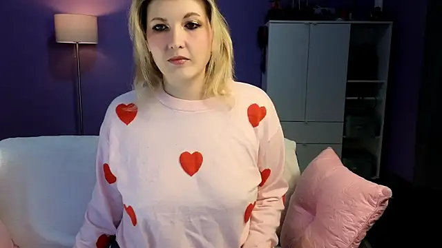 Snapshot of olisunny5 chatting on 02.18.26 olisunny5 online show from 02.18.26