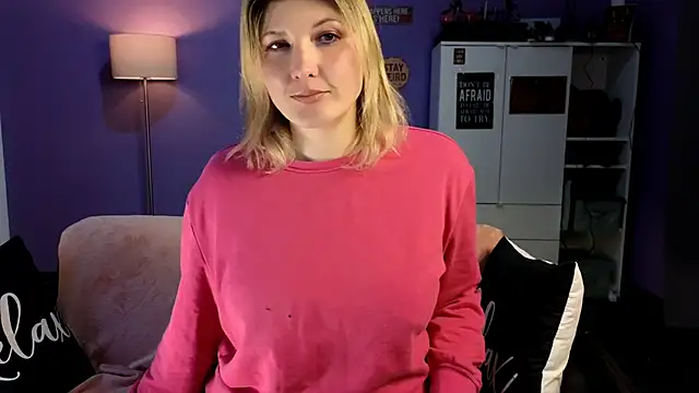 Snapshot of olisunny5 chatting on 03.20.26 olisunny5 online show from 03.20.26