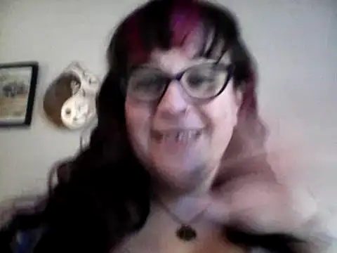 Snapshot of GothyBaby chatting on 01.05.25 GothyBaby online show from 01.05.25