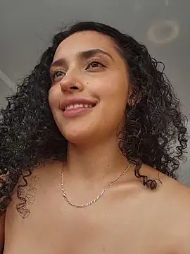 Snapshot of Lucy_Marin chatting on 01.05.26 Lucy Marin online show from 01.05.26