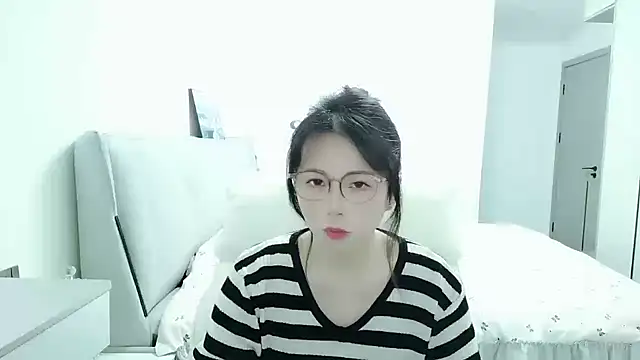 Sunset glow online show from 04.25.26
