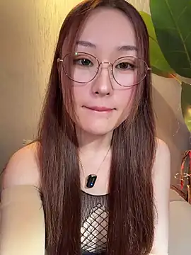 Snapshot of sphynx-_- chatting on 06.16.26 sphynx- - online show from 06.16.26
