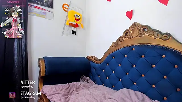 Snapshot of MaryJaneDove chatting on 03.04.26 MaryJaneDove online show from 03.04.26