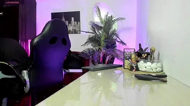 Amaia Bushida online show from 09.13.25