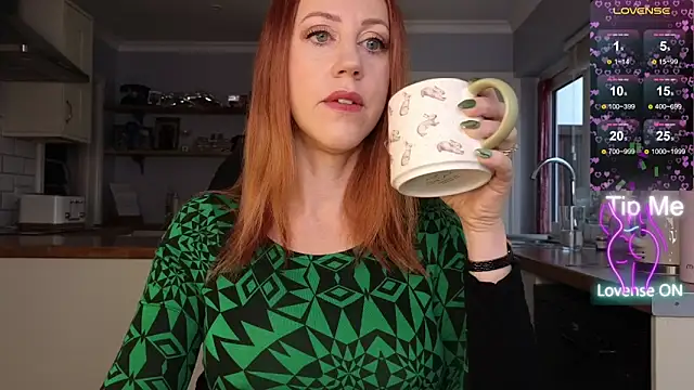 stripmequick online show from 12.04.25