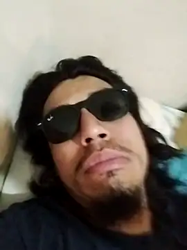AlexAlejandro13 online show from 04.30.26