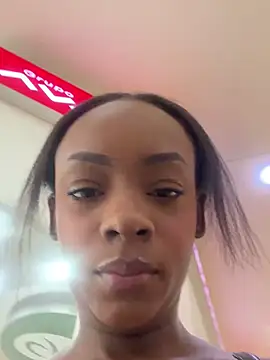 Snapshot of AgathaFoxx chatting on 03.06.25 AgathaFoxx online show from 03.06.25