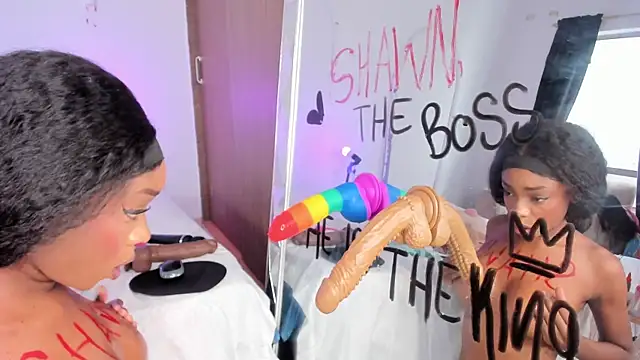 Snapshot of AgathaFoxx chatting on 12.13.25 AgathaFoxx online show from 12.13.25