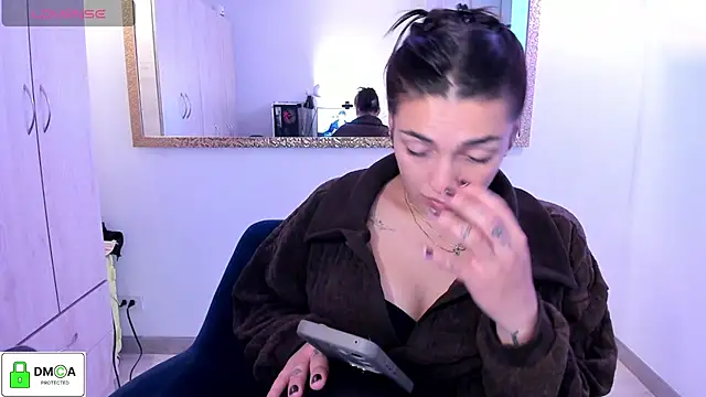 EricaVanderhill online show from 07.10.26