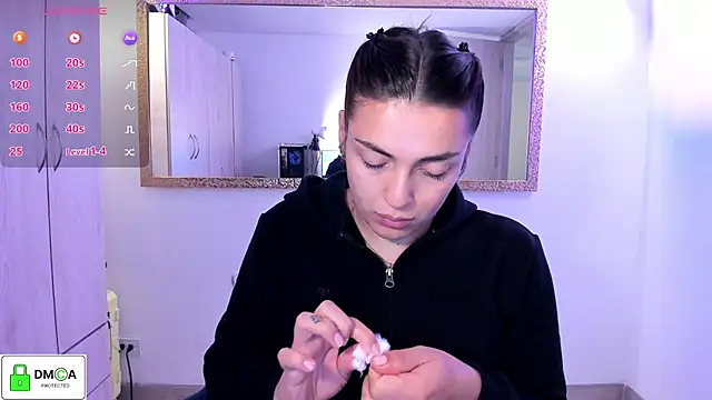 EricaVanderhill online show from 07.19.26