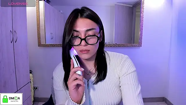EricaVanderhill online show from 07.23.26
