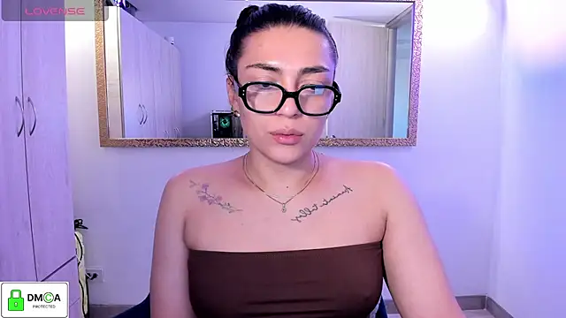 EricaVanderhill online show from 07.27.26