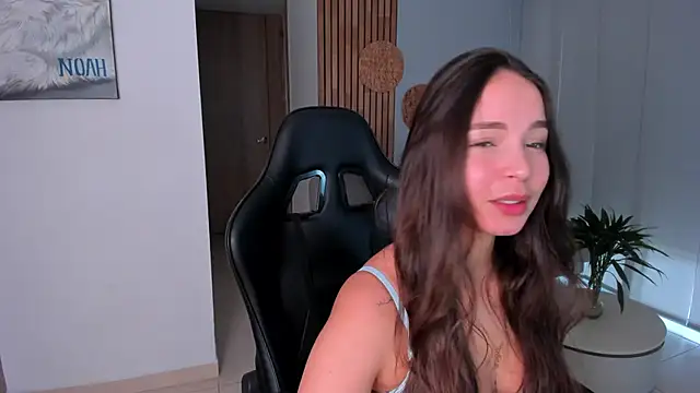 AnnieHallX online show from 05.17.26