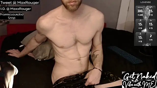 Snapshot of MaxRouger chatting on 02.06.25 MaxRouger online show from 02.06.25