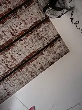 Alicbranca online show from 05.04.26