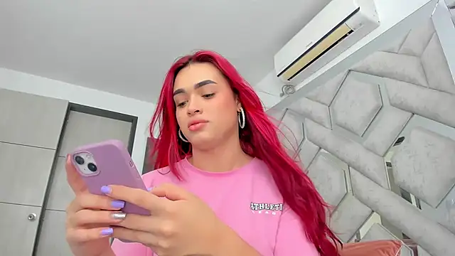 alexandra fire69x online show from 04.28.26