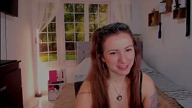 Snapshot of vanessabrown_ chatting on 06.01.26 vanessabrown online show from 06.01.26