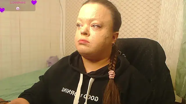 Snapshot of Janiffer_MiMi chatting on 02.07.26 Janiffer MiMi online show from 02.07.26