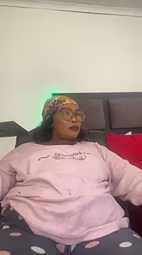 Snapshot of BADFATASS85 chatting on 01.24.25 BADFATASS85 online show from 01.24.25