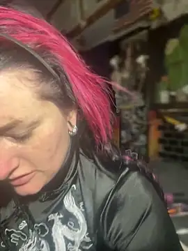 Snapshot of 1-800-FUCKYOU chatting on 12.08.24 1-800-FUCKYOU online show from 12.08.24