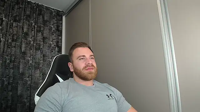 Thori92 online show from 11.18.25