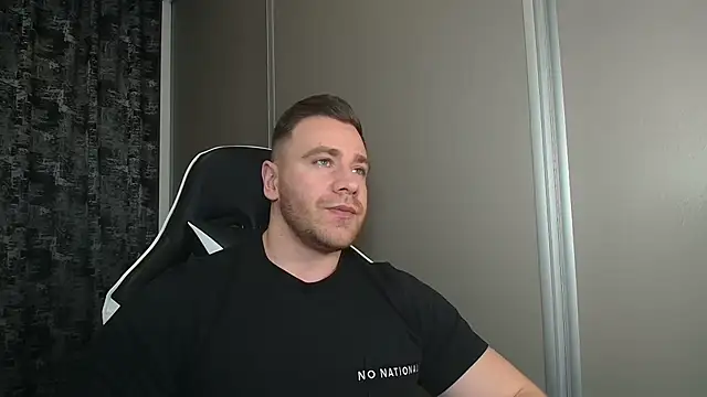 Thori92 online show from 02.28.26