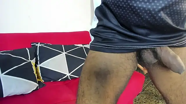 Snapshot of sweatyhairypig23 chatting on 03.18.26 sweatyhairypig23 online show from 03.18.26