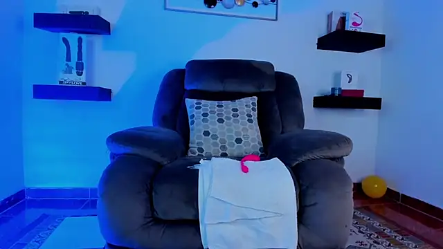 Snapshot of JacoboSwam chatting on 01.06.25 JacoboSwam online show from 01.06.25