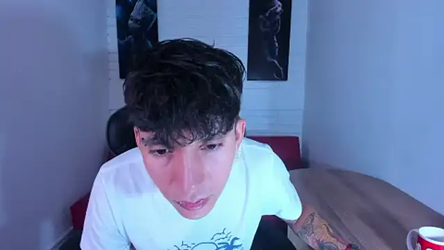 Snapshot of JacoboSwam chatting on 01.14.25 JacoboSwam online show from 01.14.25