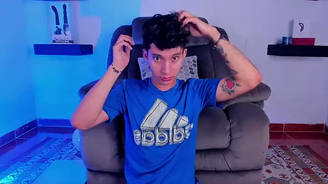 Snapshot of JacoboSwam chatting on 01.16.25 JacoboSwam online show from 01.16.25