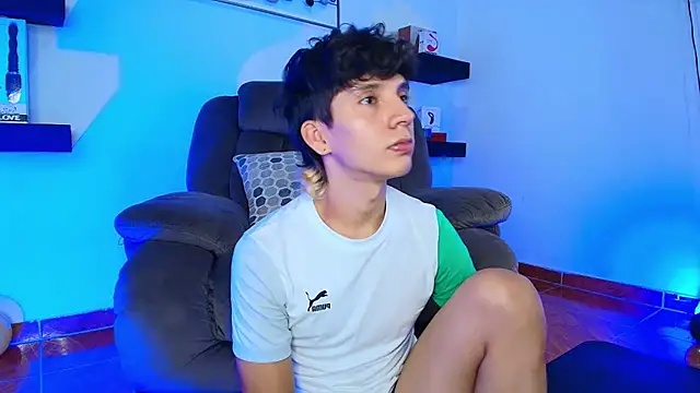 Snapshot of JacoboSwam chatting on 02.10.25 JacoboSwam online show from 02.10.25