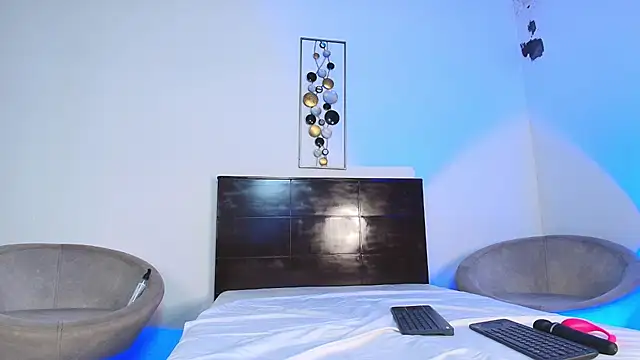 Snapshot of JacoboSwam chatting on 03.03.25 JacoboSwam online show from 03.03.25