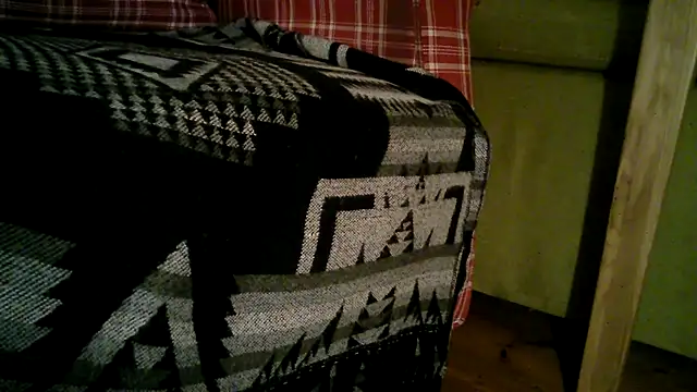 Snapshot of fusskuss2710 chatting on 02.27.25 fusskuss2710 online show from 02.27.25