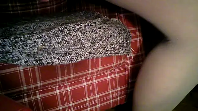 Snapshot of fusskuss2710 chatting on 03.18.25 fusskuss2710 online show from 03.18.25