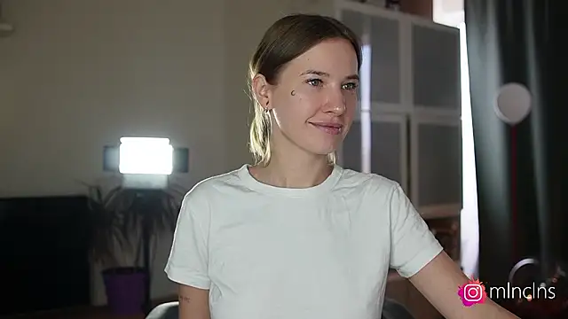 melanielwithu online show from 03.18.26