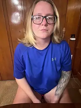 Lizzyloo online show from 11.22.25