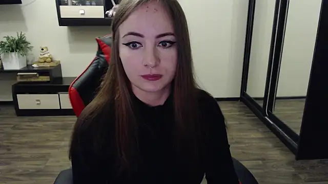 Laralianna online show from 09.16.25