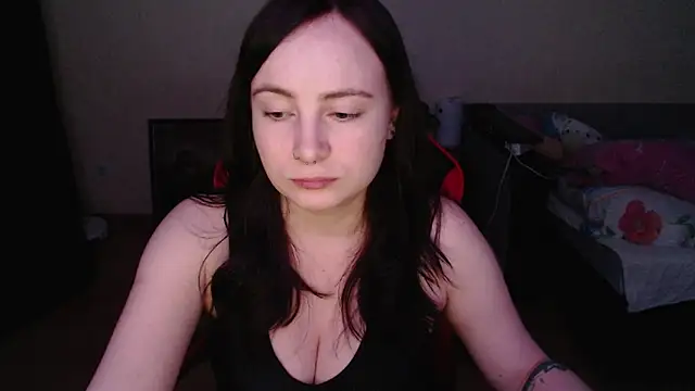 Snapshot of Laralianna chatting on 02.21.26 Laralianna online show from 02.21.26