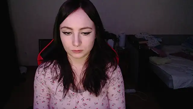 Snapshot of Laralianna chatting on 02.25.26 Laralianna online show from 02.25.26